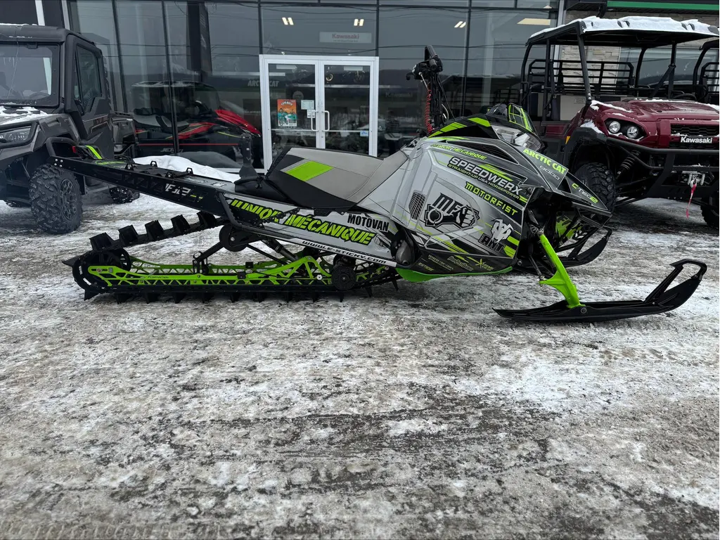 Arctic Cat M 8000 2018