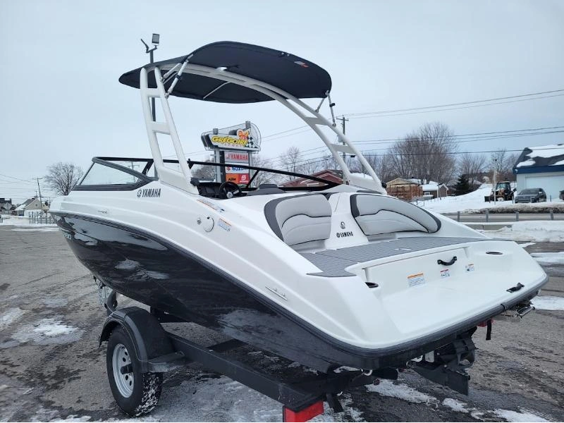 Yamaha Ar190 2025 Noir 2025 alt