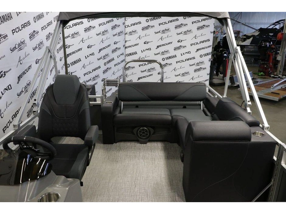 2026 Avalon Avalon Venture 2180 Vrb + Yamaha 70 Hp alt