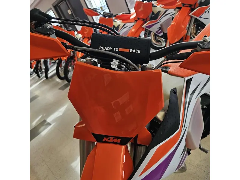 2024 KTM 250 XC thumbnail 5