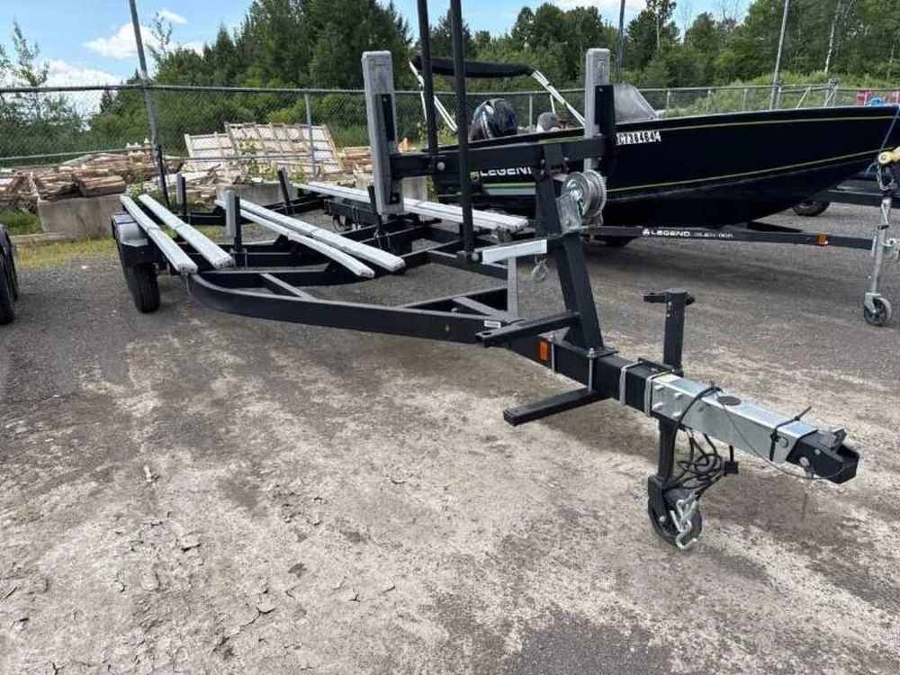 Karavan Remor Ponton Manitou 20'-21' 2023 alt