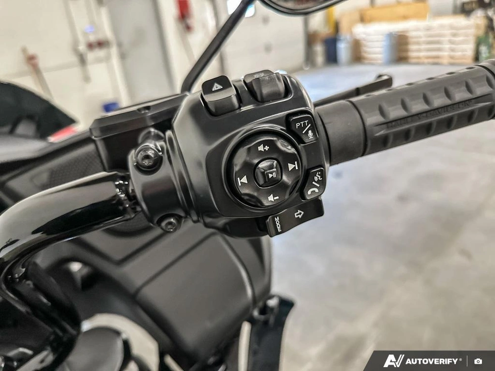 2026 Harley-davidson Road Glide alt