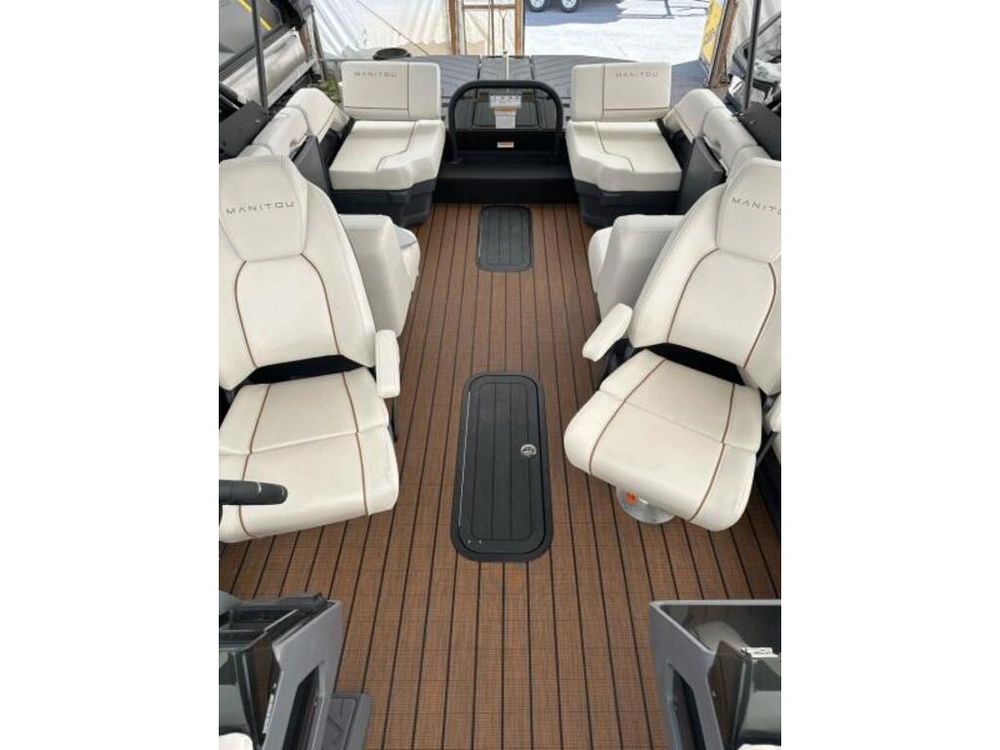 Manitou 24 Explore Navigator Stealthde 2025 alt