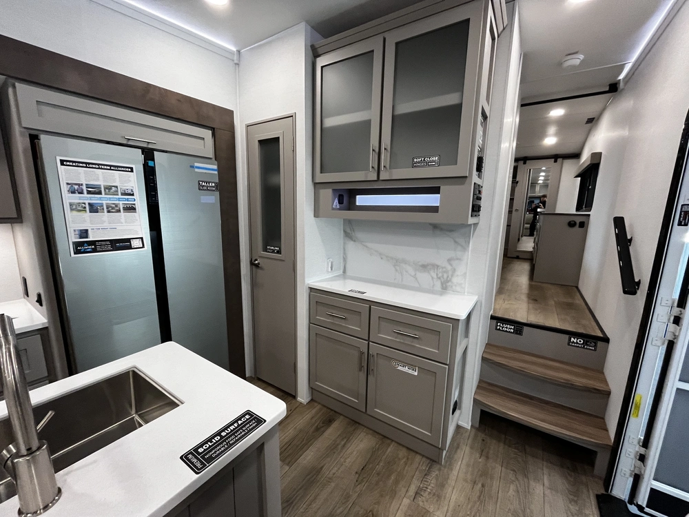 Alliance Rv Avenue 32rls 2026 alt