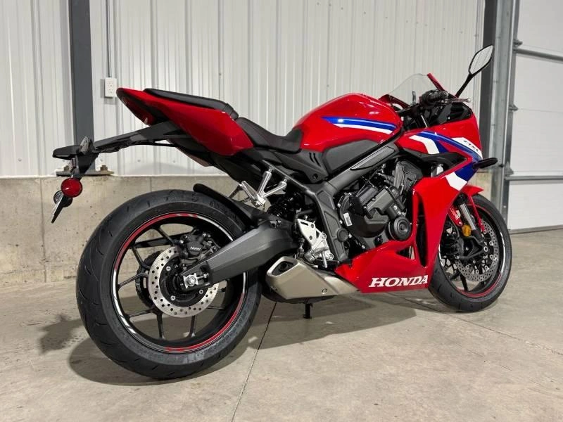 Honda Cbr650r E-clutch (abs) 2026 alt