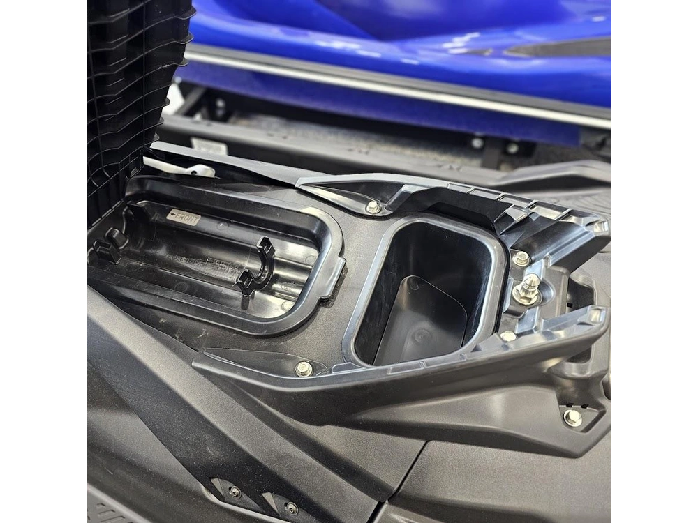 2025 Yamaha Jetblaster 2 alt