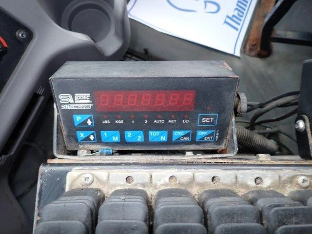 Freightliner M2106 2006