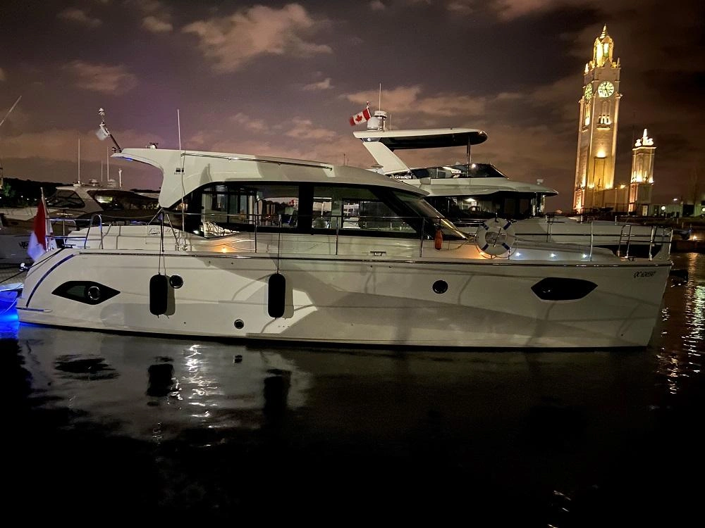 Bavaria Motoryachts E40 Sedan 2018 alt