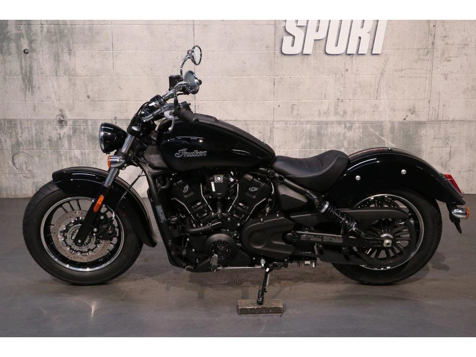 2025 Indian Motorcycle Indian Scout Sixty Classic Limited alt