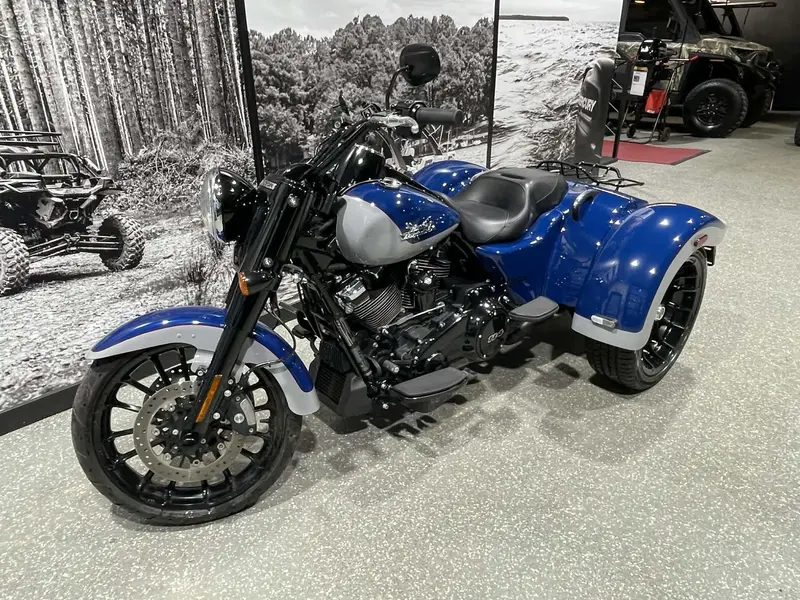 Harley-Davidson FREEWHEELER ABS 114 **MODELE TRIKE RECHERCHÉ!** 2023