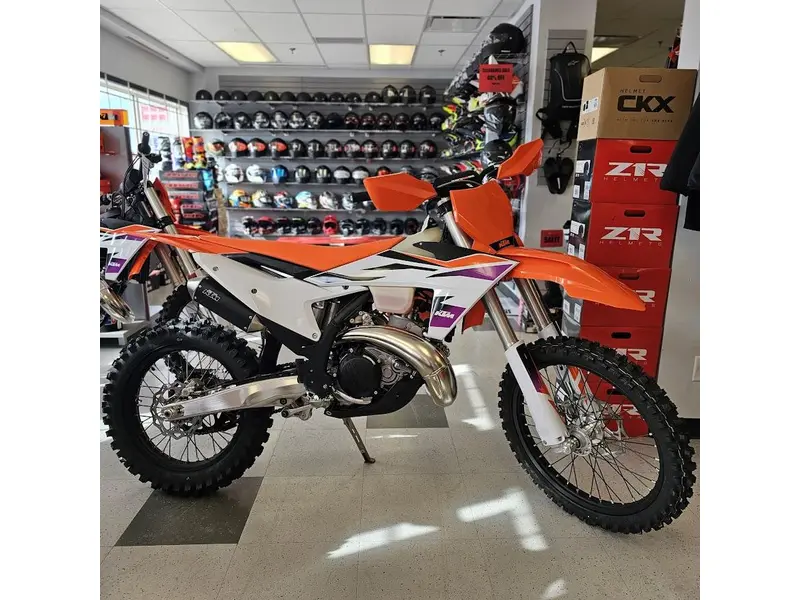 2024 KTM 250 XC thumbnail 2