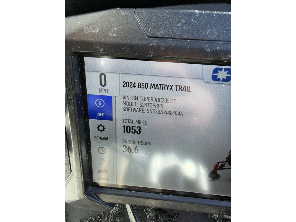 2024 Polaris 850 Indy Xc 137 alt