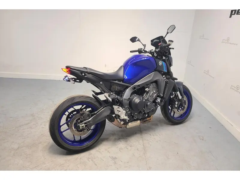 2023 Yamaha MT-09 ABS thumbnail 10