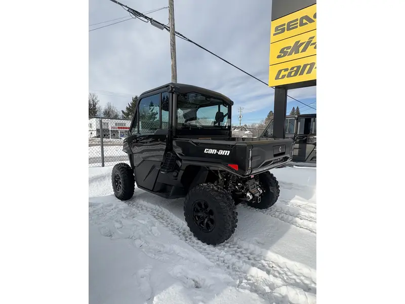 2026 Can-am Def Xt Cab Hd11 alt