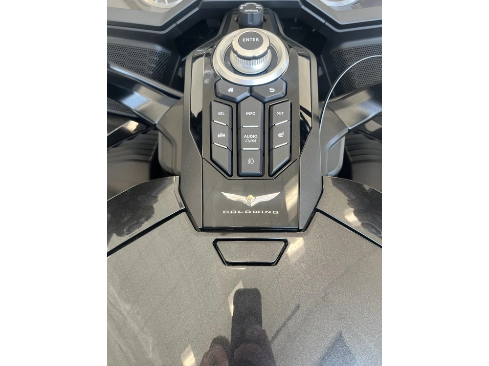 Honda Gold Wing Tour Gl1800st 2026 alt