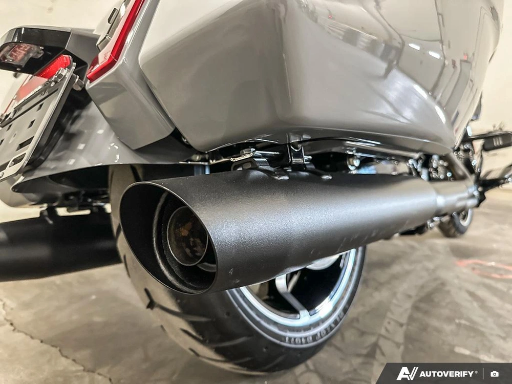 2026 Harley-davidson Road Glide alt