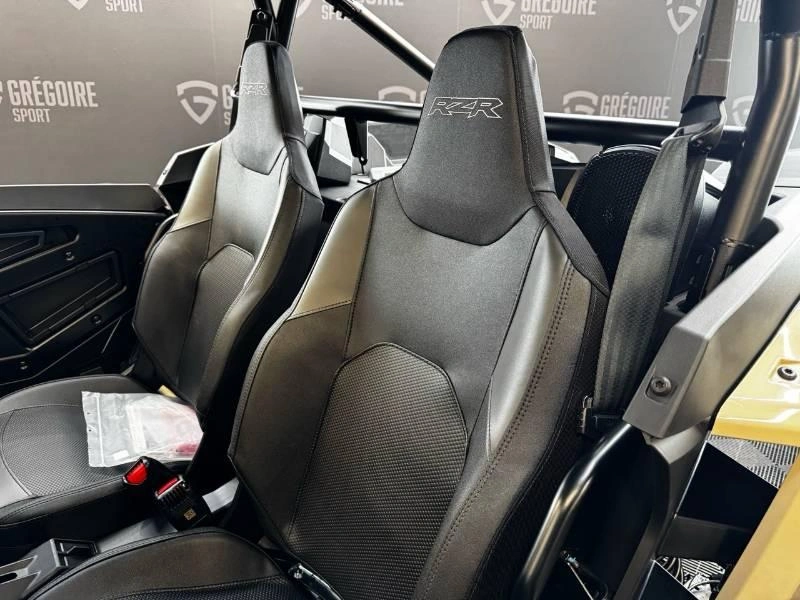 Polaris Rzr Xp 1000 Ultimate 2026 alt