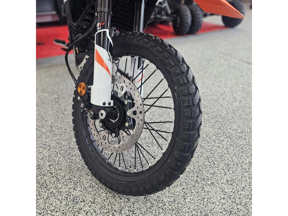2025 Ktm Adventure 390 R alt