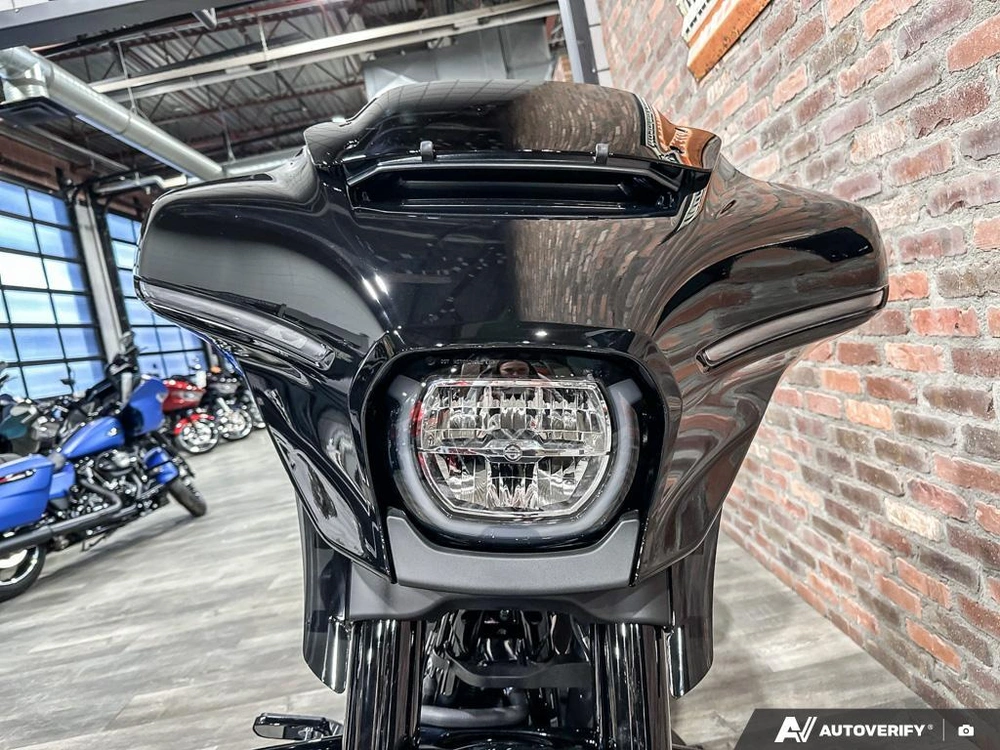 2026 Harley-davidson Street Glide alt