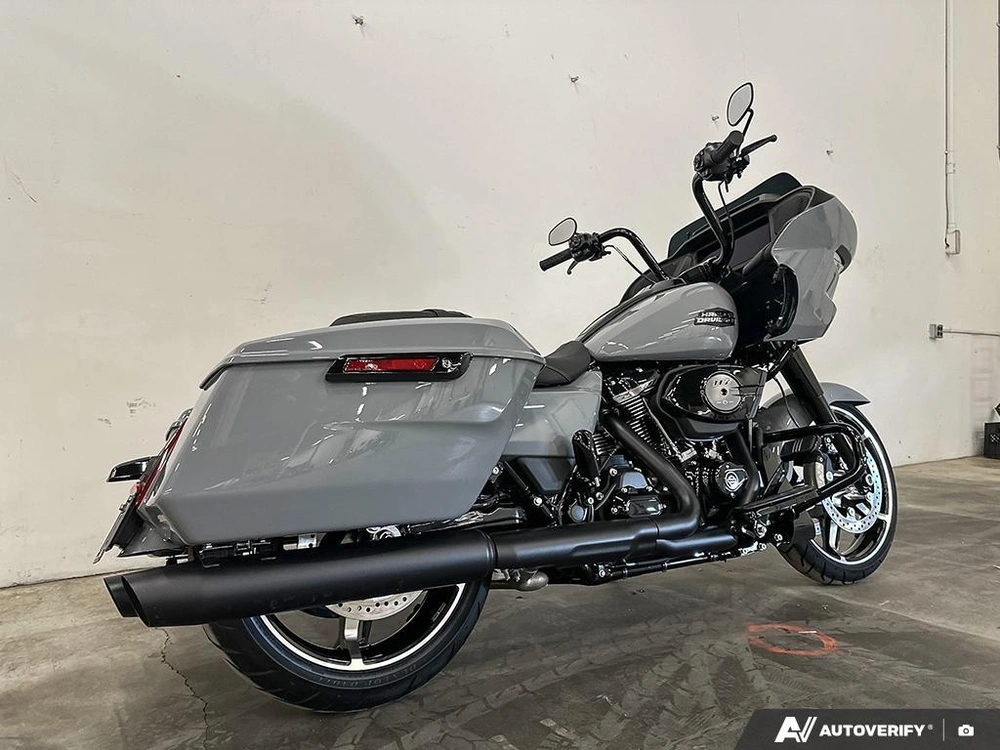 2026 Harley-davidson Road Glide alt