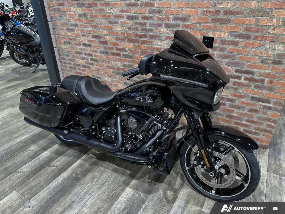 2026 Harley-davidson Street Glide alt