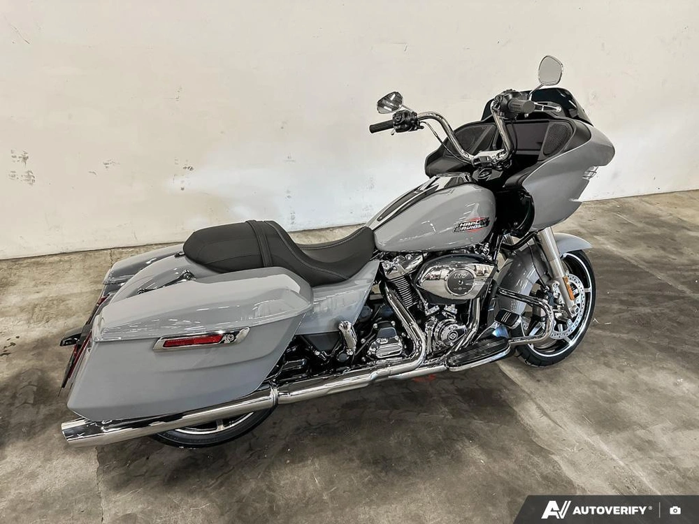 2026 Harley-davidson Road Glide alt