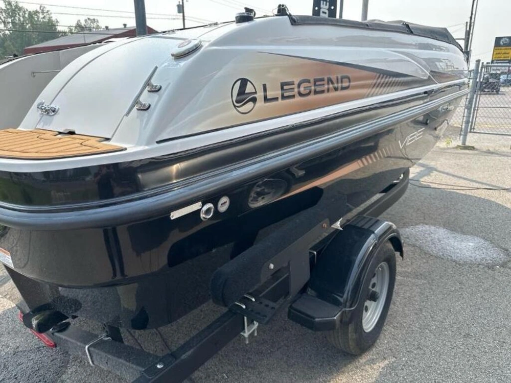 Legend Vibe D19 Cognac 2023 alt