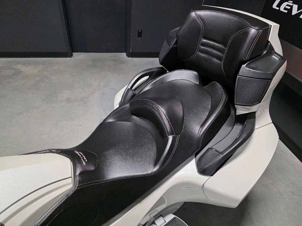 Can-am Spyder Rt Limited 2012 alt