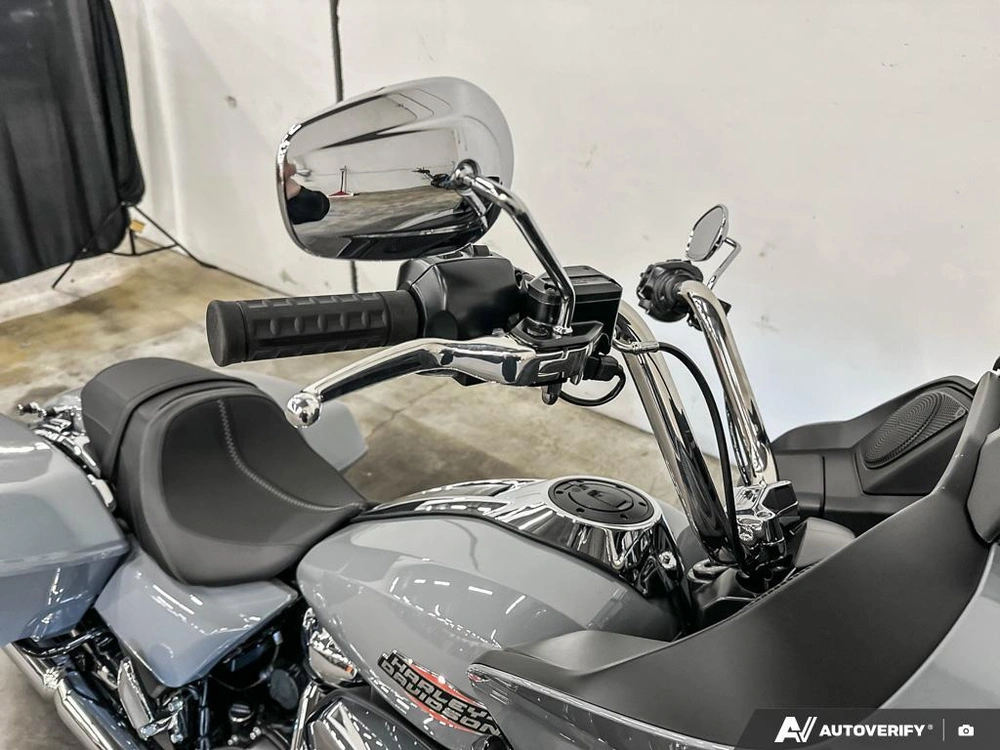 2026 Harley-davidson Road Glide alt
