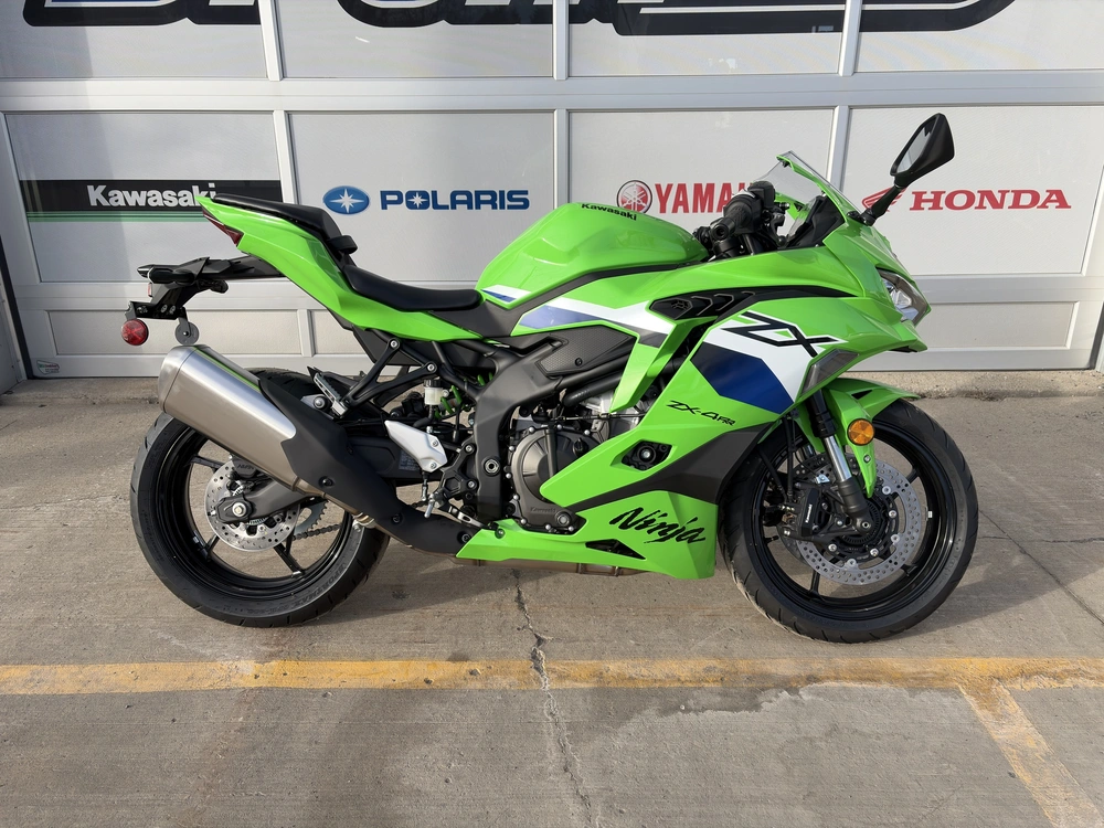 Kawasaki Ninja Zx-4rr Krt 2026 alt