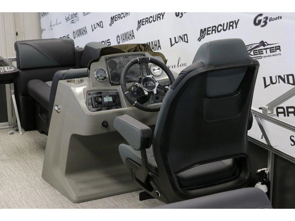 2026 Avalon Avalon Venture 2180 Vrb + Yamaha 70 Hp alt