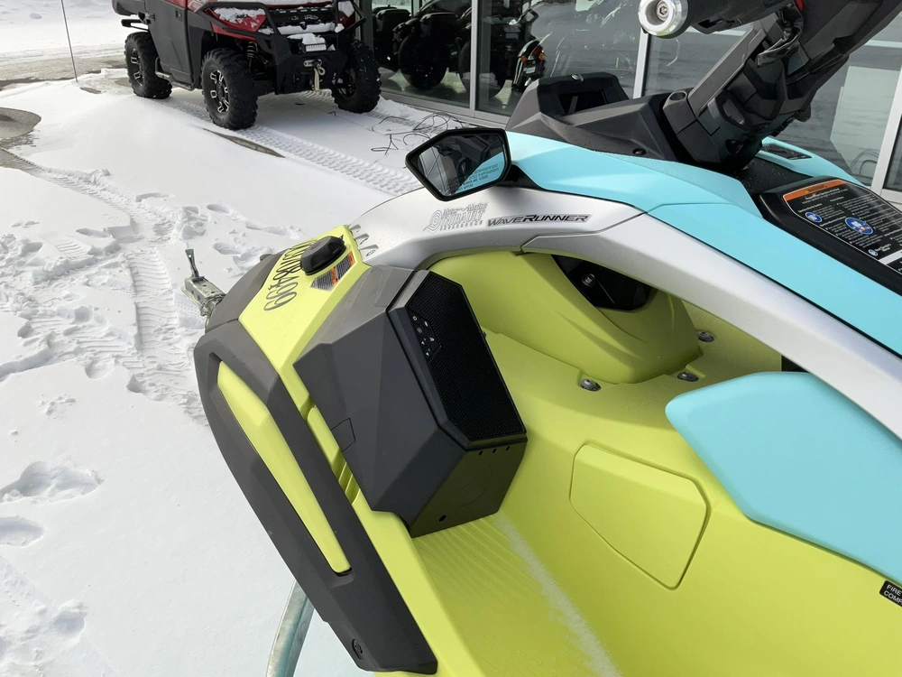 2025 Yamaha Jet Blaster Pro 3-up alt