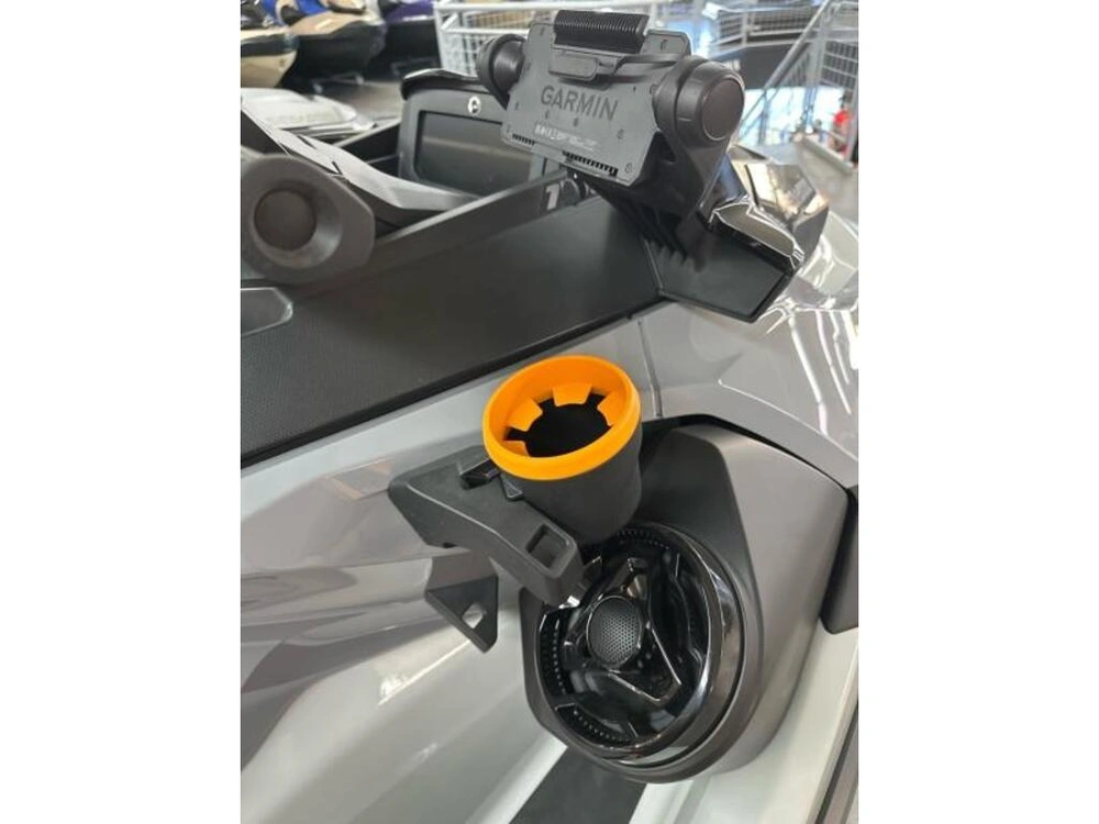 Sea-doo Fishpro Trophy 170 (audio) 2025 alt