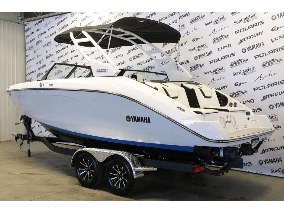 2026 Yamaha Yamaha 222sd alt