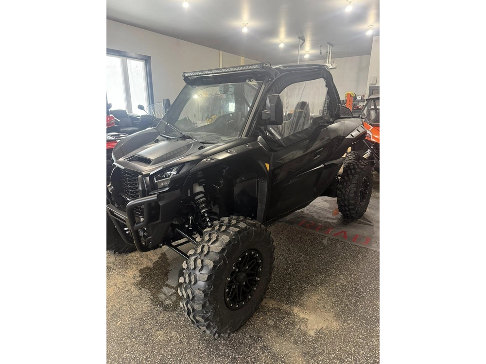 Kawasaki Krx 1000 Black Edition 2025 alt