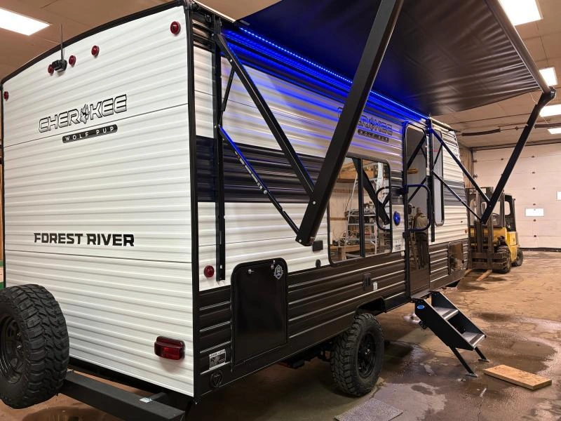 Cherokee Wolf Pup 16 Fqw 2026 alt