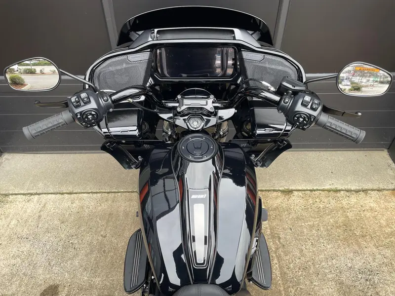 2026 Harley-Davidson FLTRT - Road Glide® 3