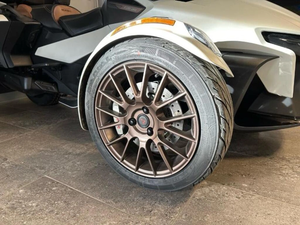 Can-am Rt Sea-to-sky Se6 2024 alt