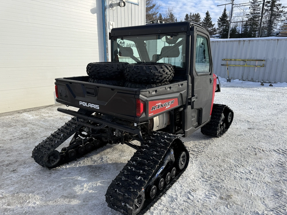 2017 Polaris Ranger 900xp W/tracks/cab alt