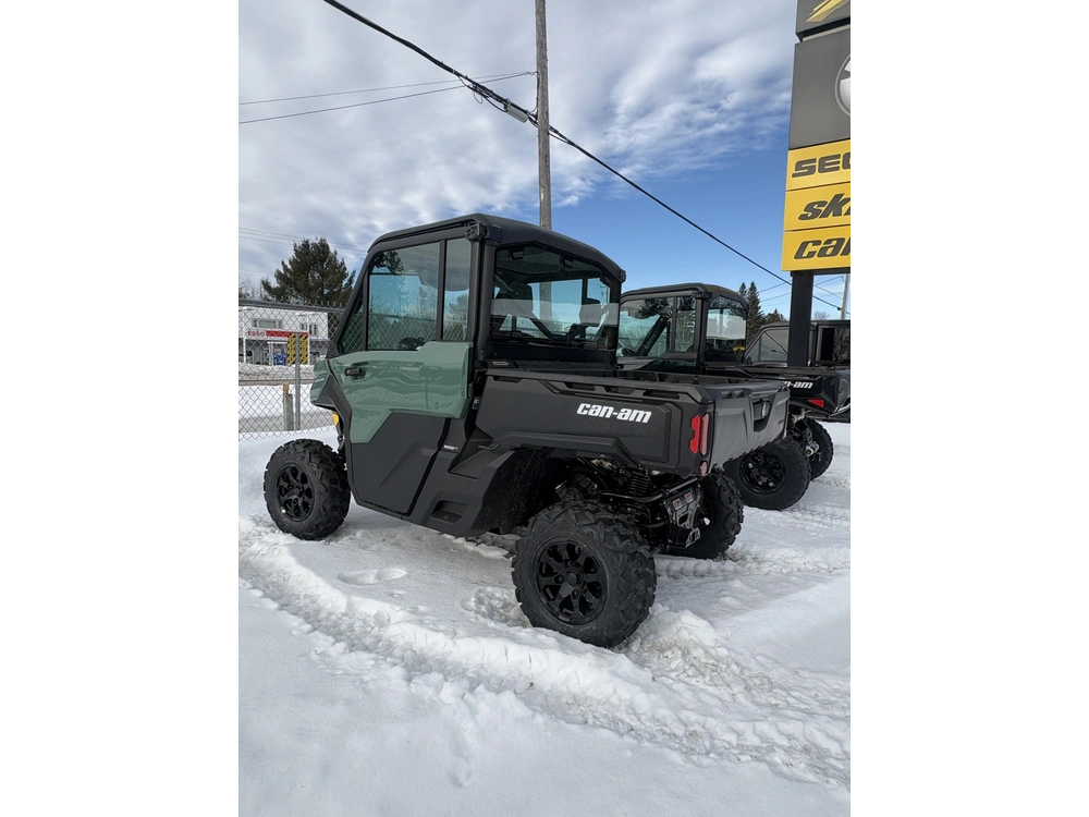 2026 Can-am Def Dpscab 65 Hd9 alt