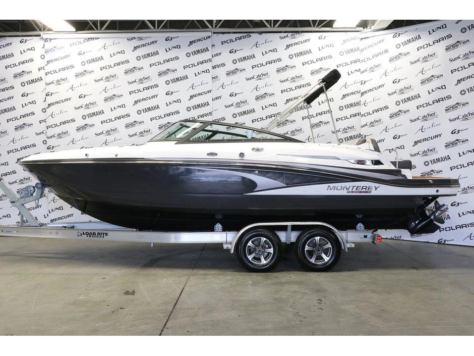2021 Monterey Boats Monterey M4 + Mercruiser 6.2l alt