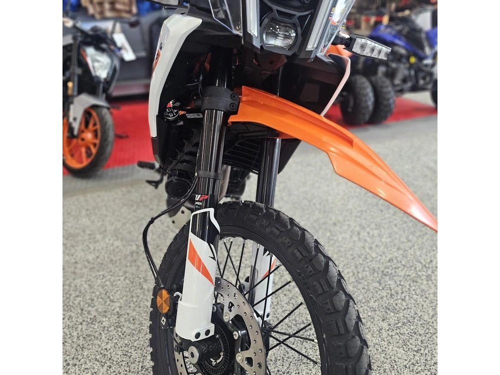 2025 Ktm Adventure 390 R alt