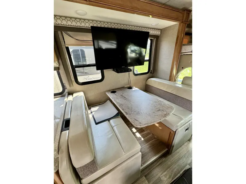 2018 Thor QUANTUM RW28 thumbnail 8
