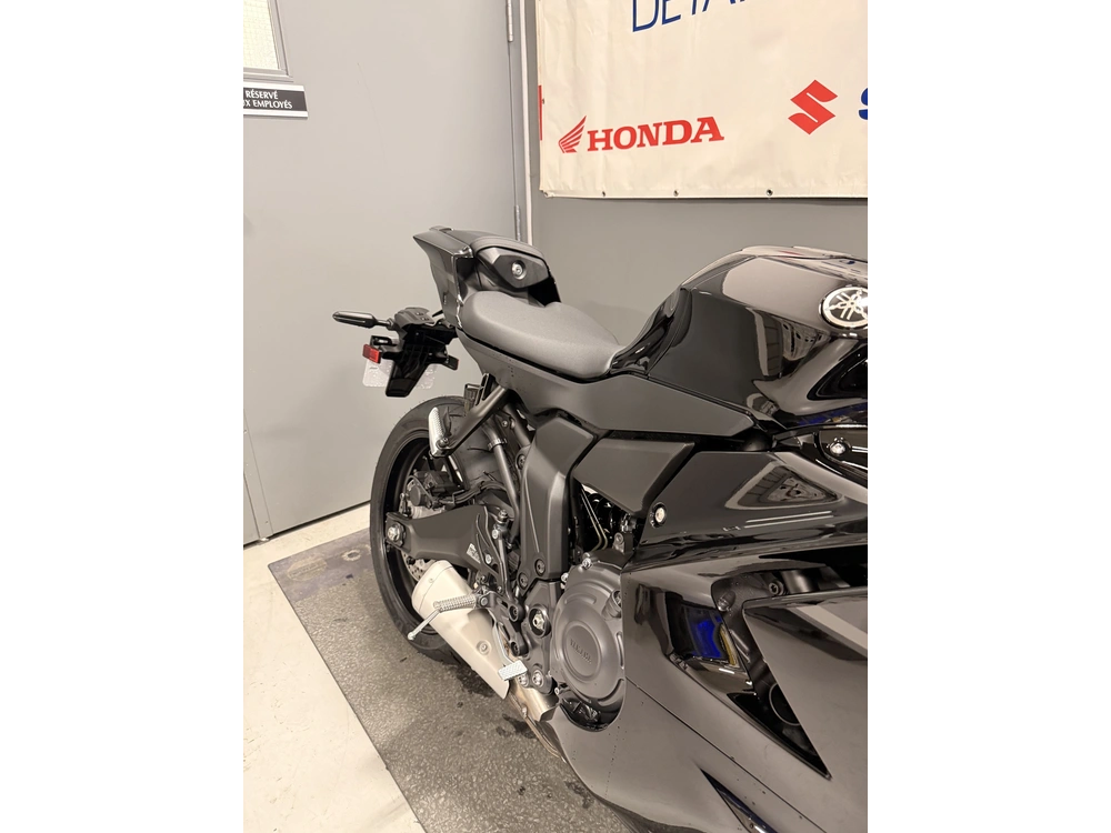 Yamaha Yzf-r7 Yzf-r7 2026 alt