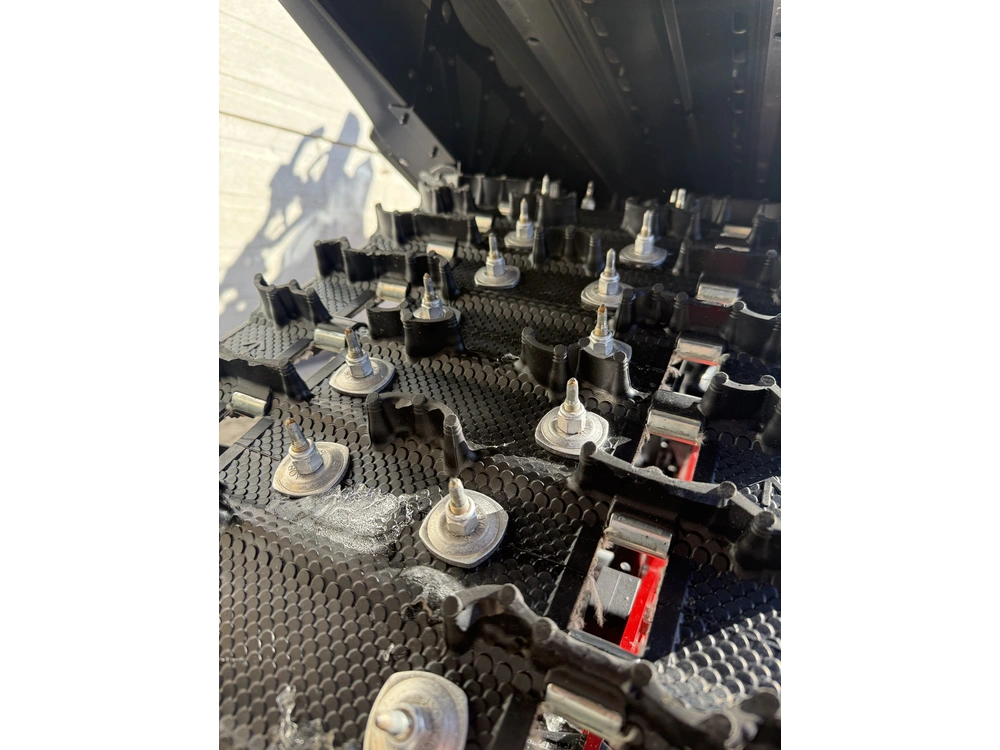 2024 Polaris 850 Indy Xc 137 alt