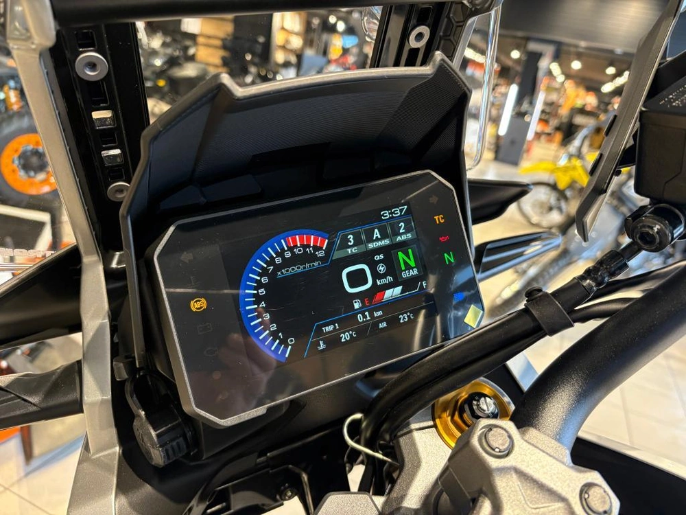 Suzuki V-strom 1050de 2025 alt