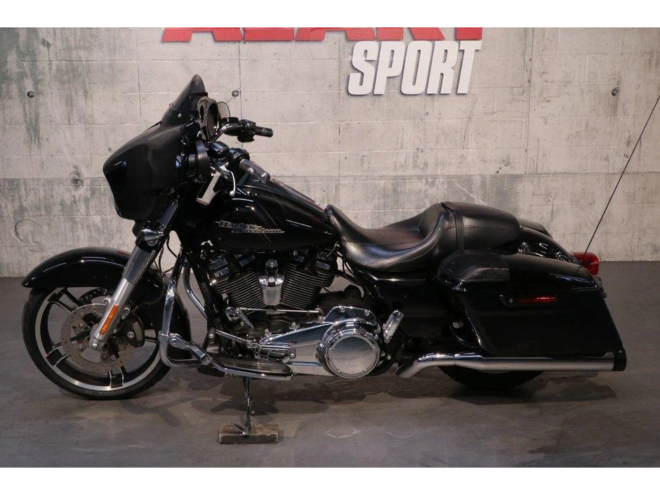 2017 Harley-davidson Harley-davidson Street Glide Special (flhxs) alt