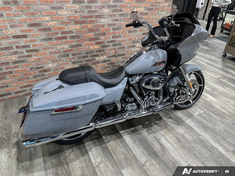 2026 Harley-davidson Road Glide alt
