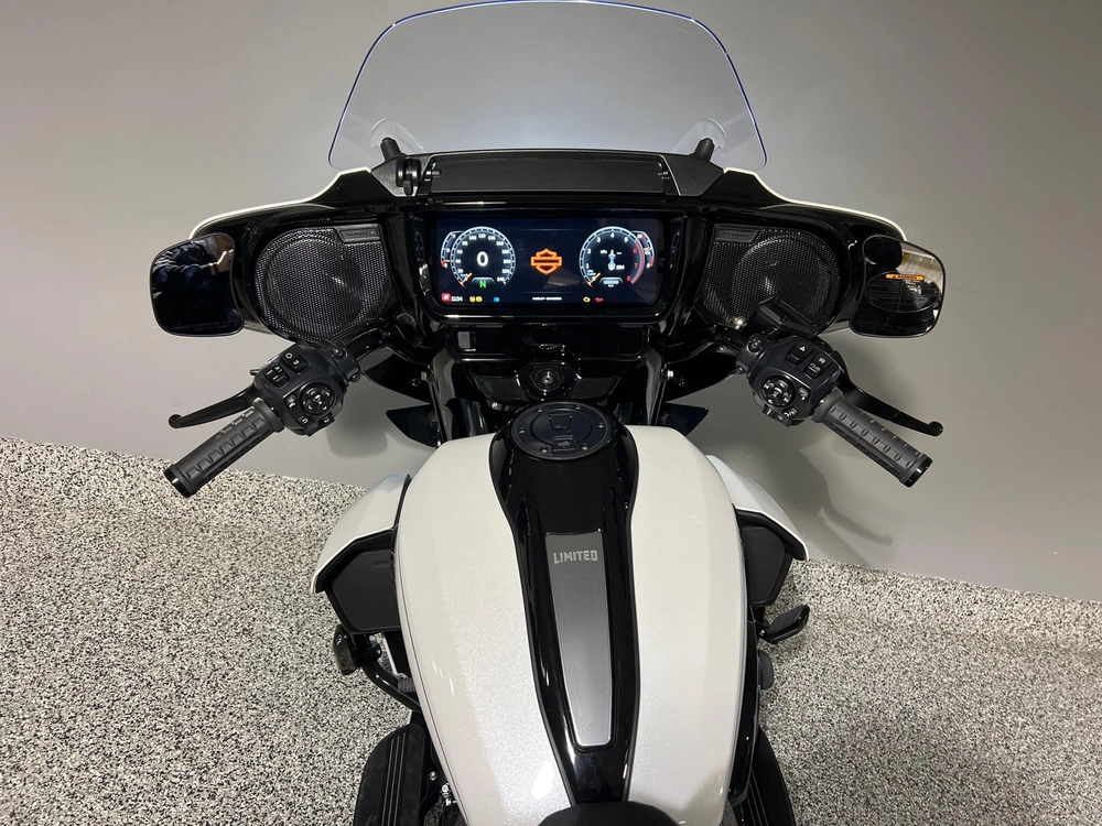 2026 Harley-davidson Flhxl - Street Glide® Limited alt