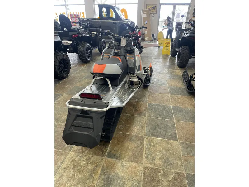 2025 Polaris INDY® Sport 550